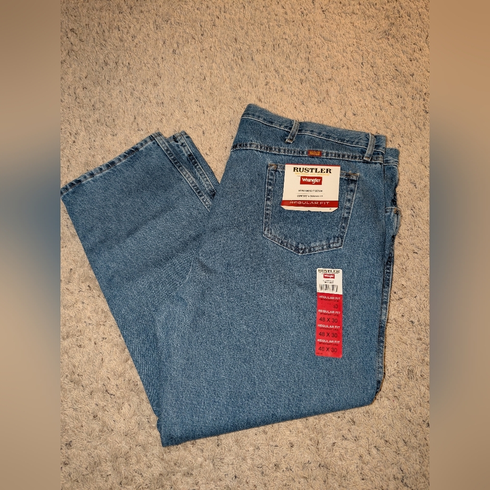NWT Rustler by Wrangler Mens Jeans Regular Fit Straight Leg Workwear Size 48x30